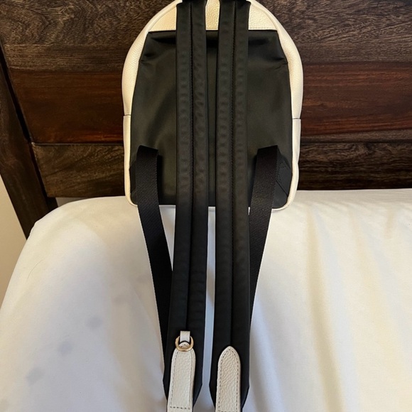 Coach backpack - Picture 2 of 4